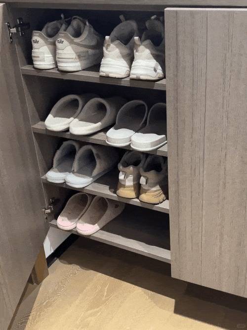 配资658 0.5㎡玄关塞下80双鞋！上海屋主抽拉鞋柜设计，小户型直接抄作业